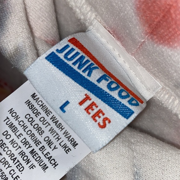 JUNK FOOD NBA CHICAGO BULLS TIE DYE HOODIE - Picture 4 of 4